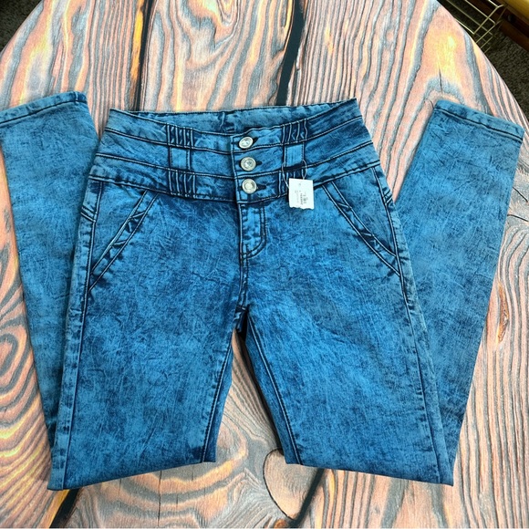 Jeans size 28  Salvaje Evolution Low rise Skinny Ankle blue stone wash nwt - Picture 9 of 11